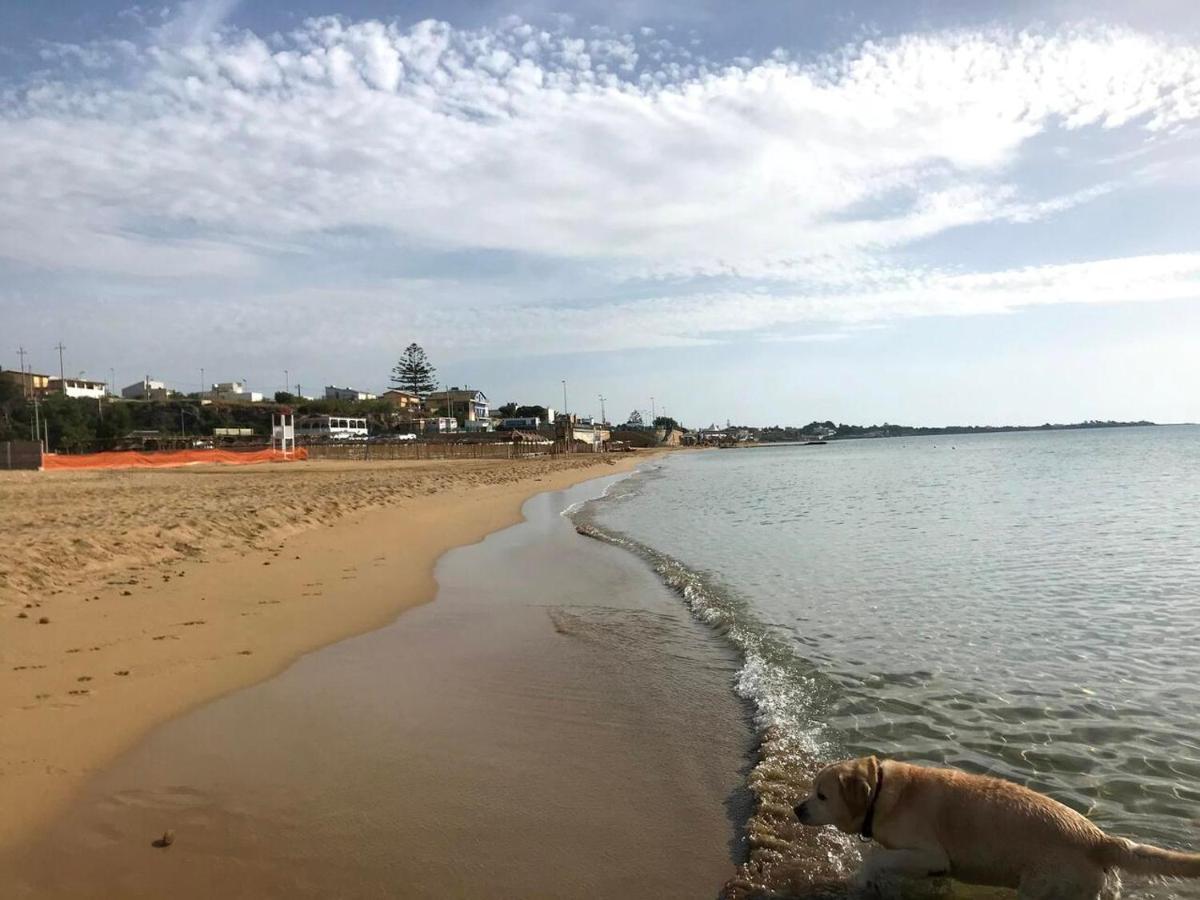 Lido di Noto Nilla Apartments מראה חיצוני תמונה