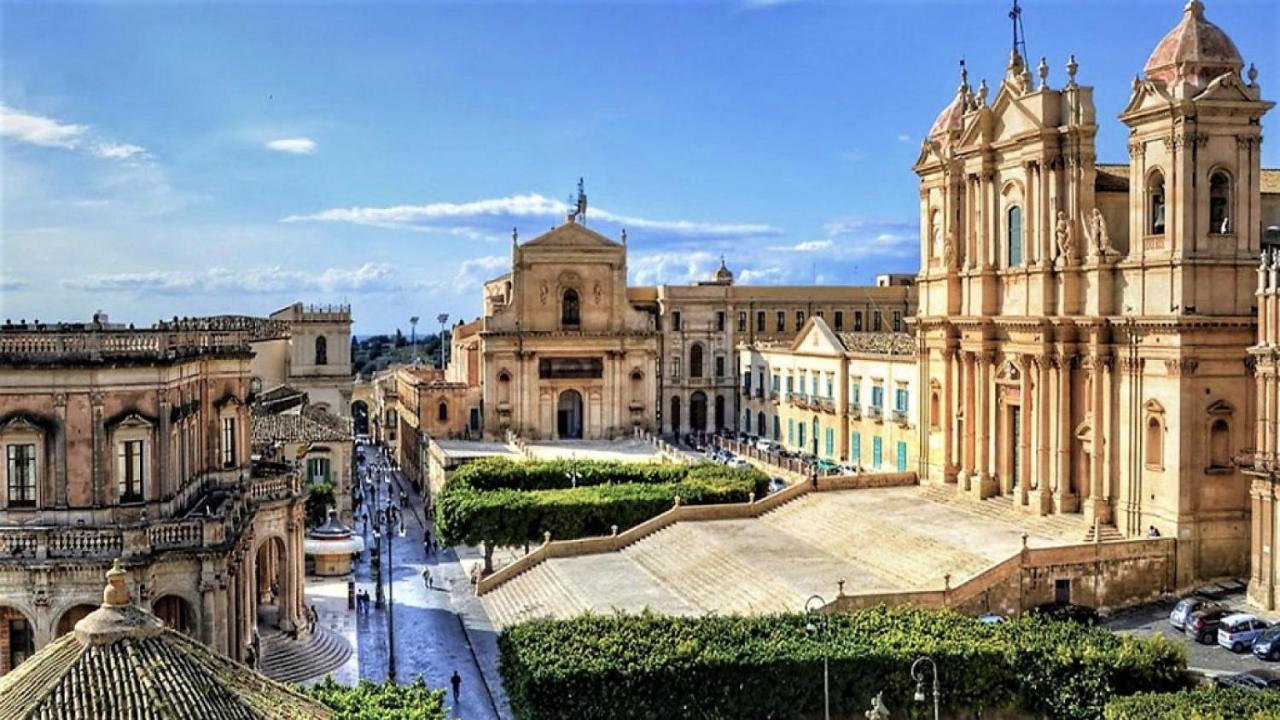 Lido di Noto Nilla Apartments מראה חיצוני תמונה
