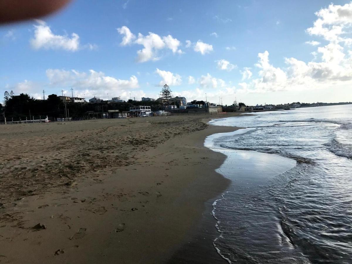 Lido di Noto Nilla Apartments מראה חיצוני תמונה